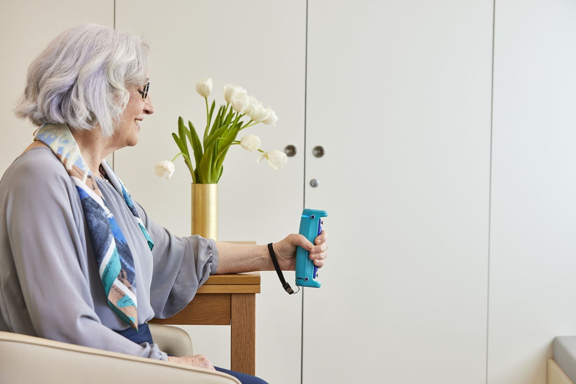 Patient independently using Able Assess